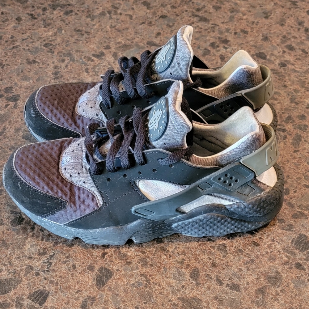 Nike Huraches